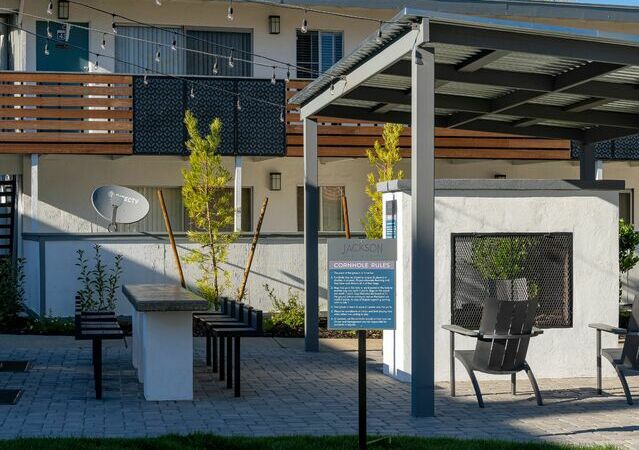 Apartments for Rent Hayward CA - Jackson Flats - Stylish living spaces surrounded by nature